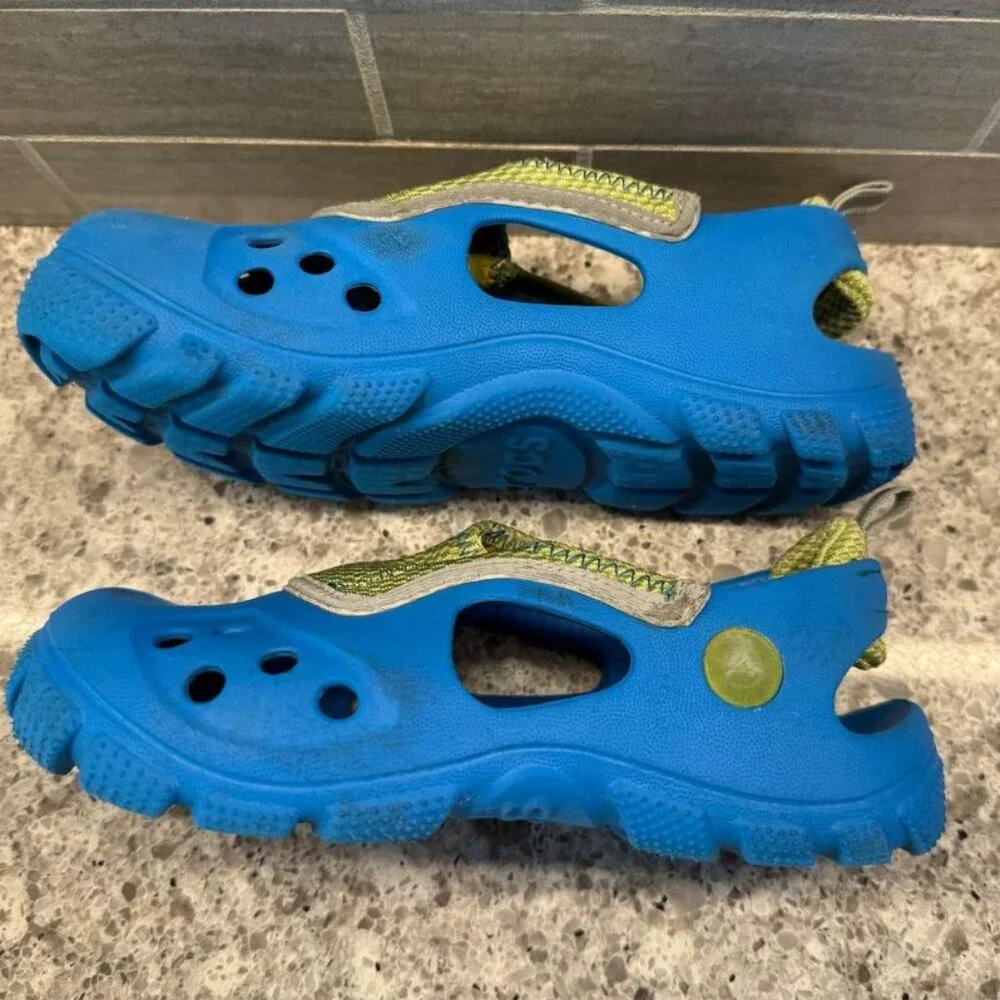 Kids Blue and Yellow‎ Crocs Water Shoes with Mesh-Size J3